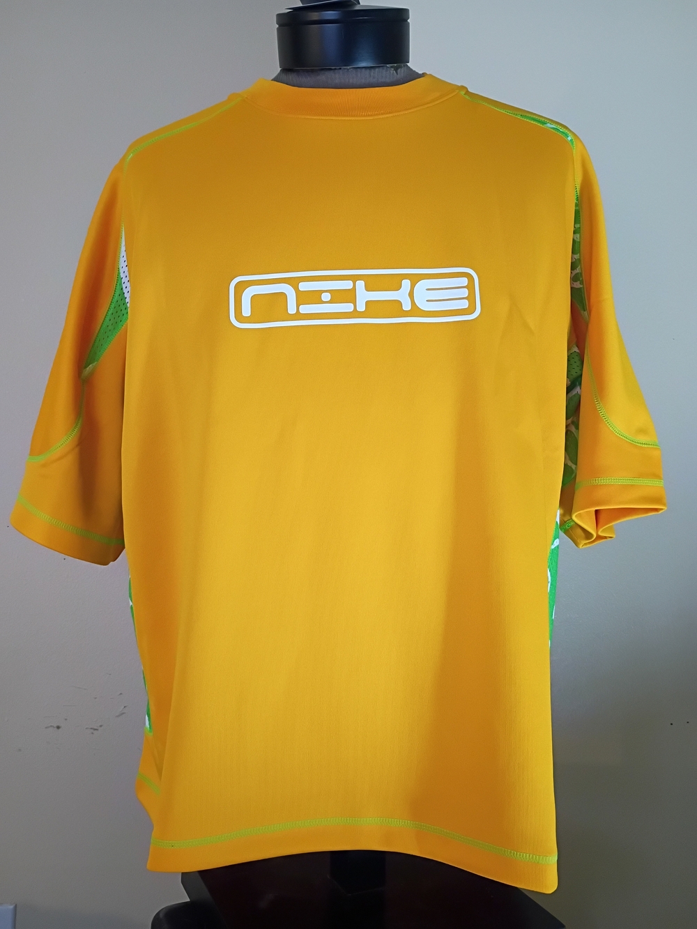 Nike Project FROG Oversized Short Sleeve Shirt HJ6946-717 Sundial NWT Mens Large